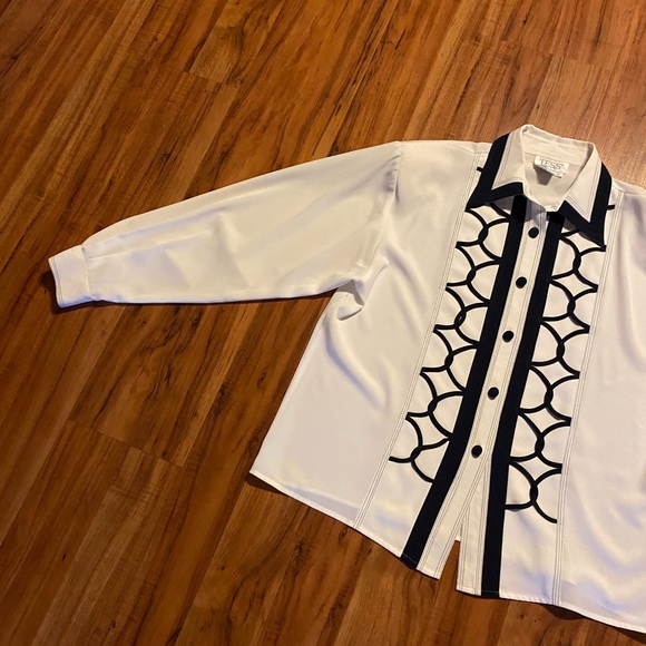 Tess Vintage Women’s White/Navy Button Blouse Size 10 - Picture 3 of 16